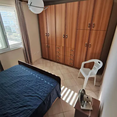 Art Crystal Apartman Golem