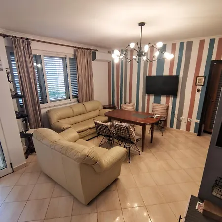 Art Crystal Apartman
